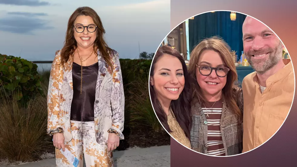 Rachael Ray Spotted Dining Out in Saratoga, But Where Did She Go?